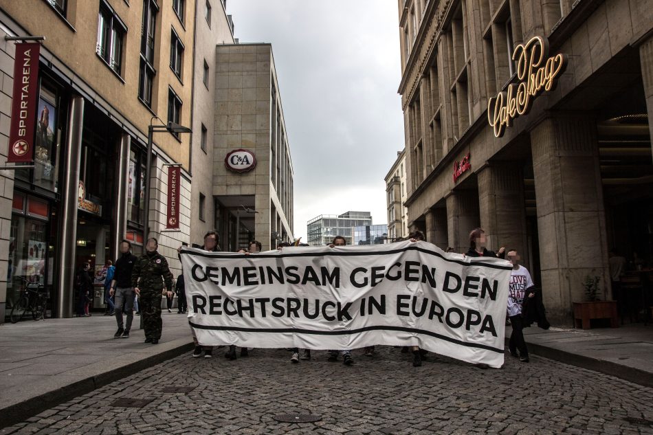 Demonstration gegen Thügida in Dresden