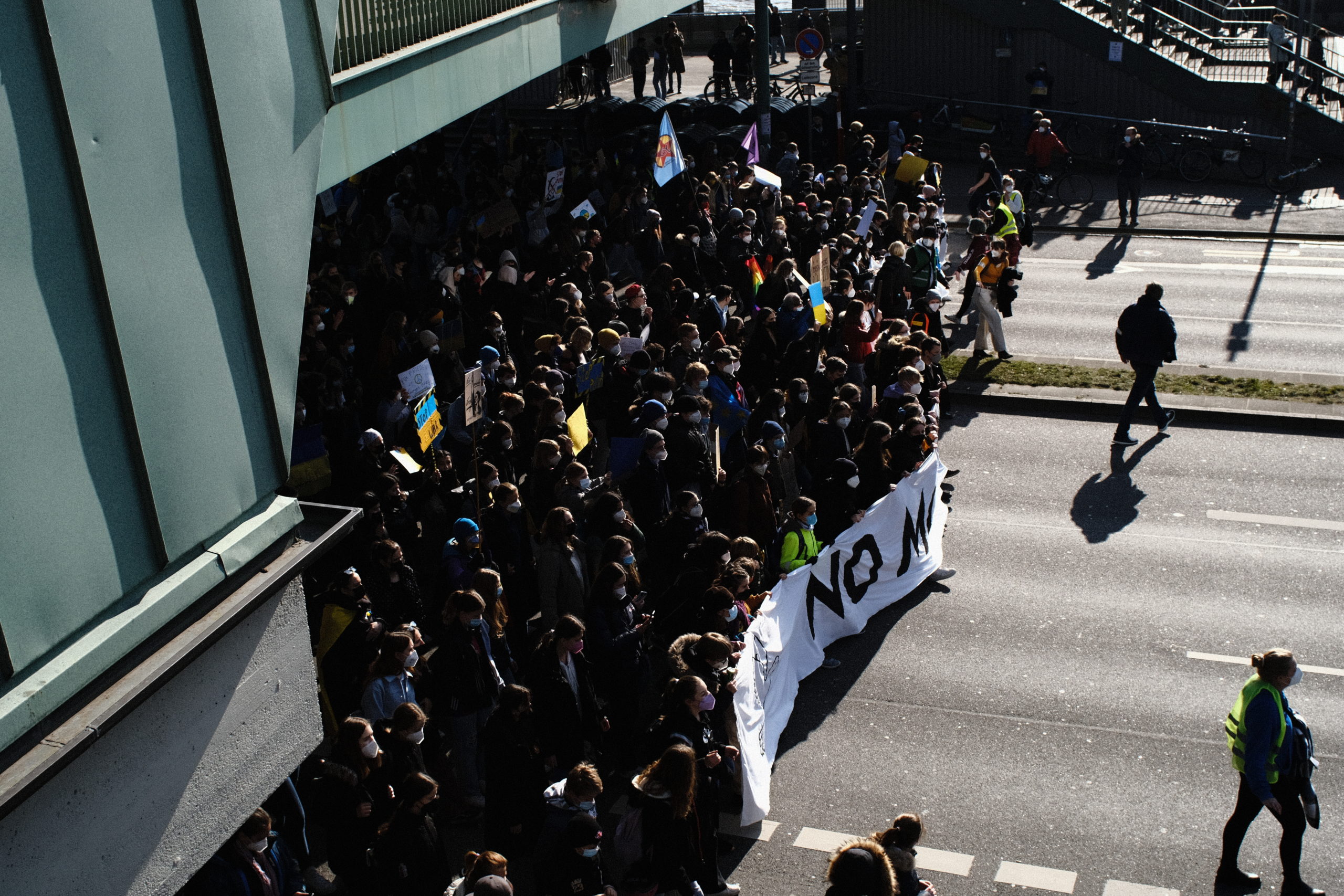 Fridays for Future Demonstration in Hamburg gegen des russischen Angriffskrieg