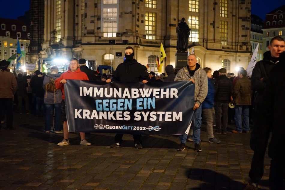 Demonstration auf dem Neumarkt in Dresden